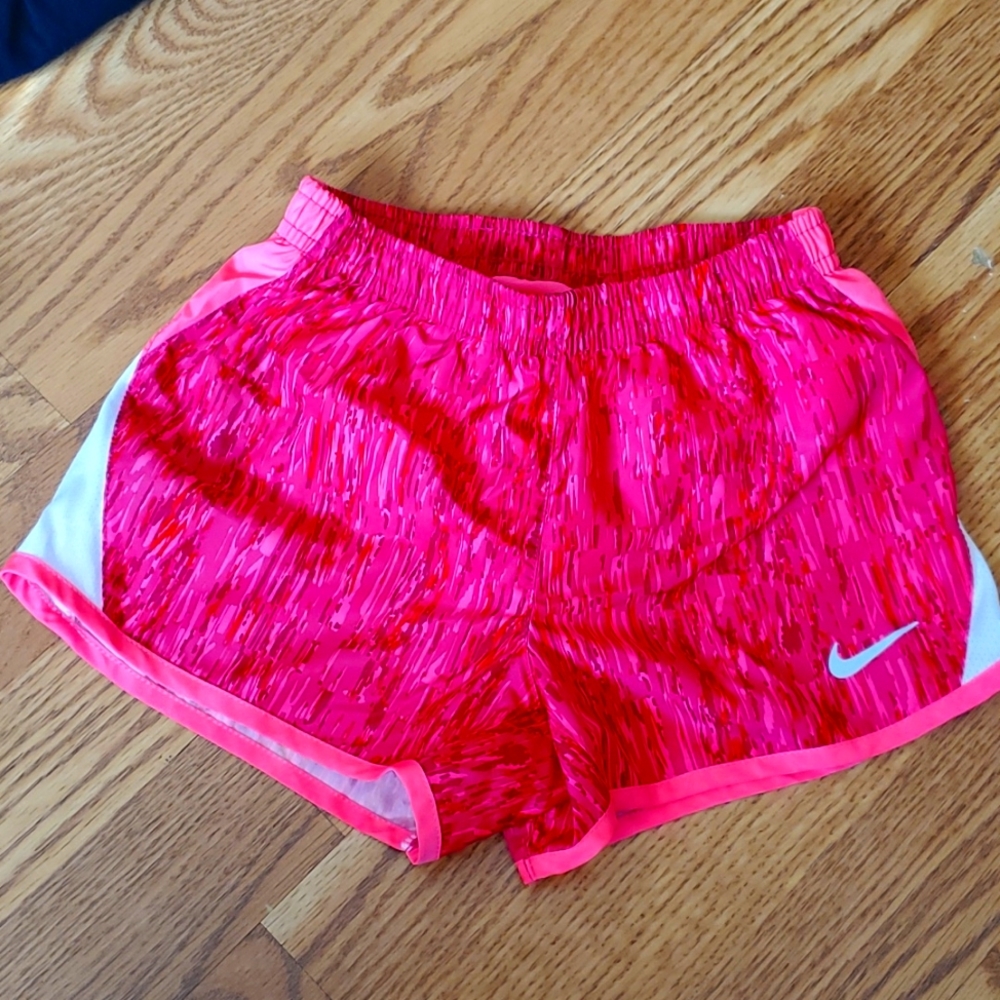 Girl's Nike Run Shorts Small